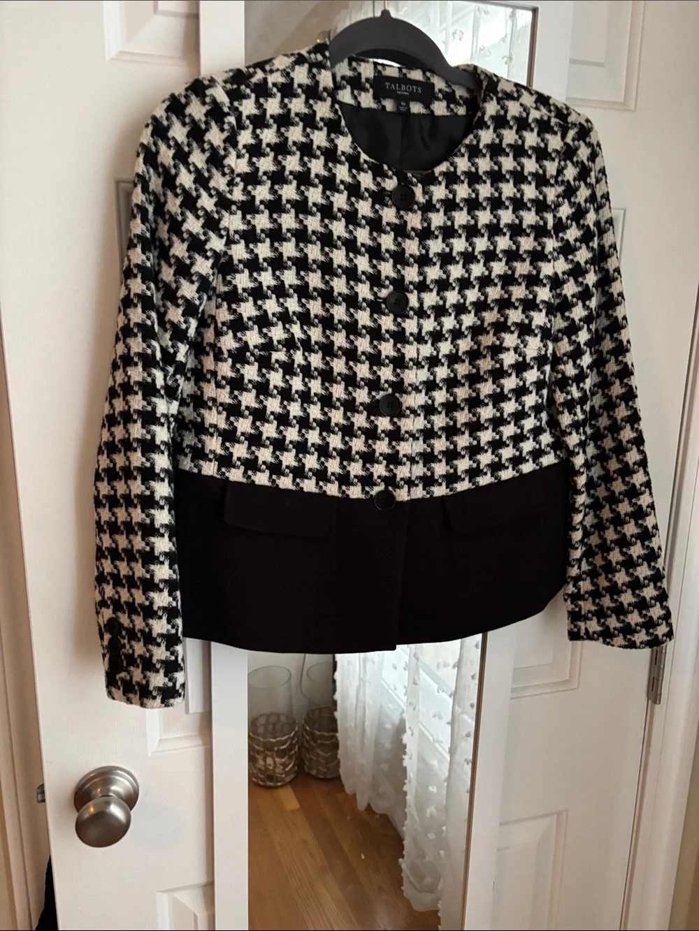Talbots Black and White Houndstooth Cropped Blazer